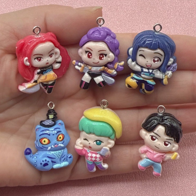 10pcs resin cartoon pendant, D - Resin Art Earrings recension och pris